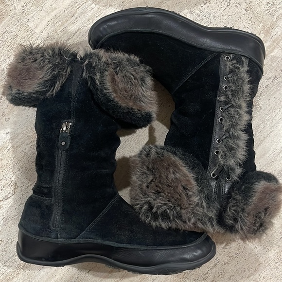THE NORTH FACE BLACK SUEDE LEATHER INSULATED FAUX FUR WATERPROOF BOOT. Sz 7 - Picture 3 of 12